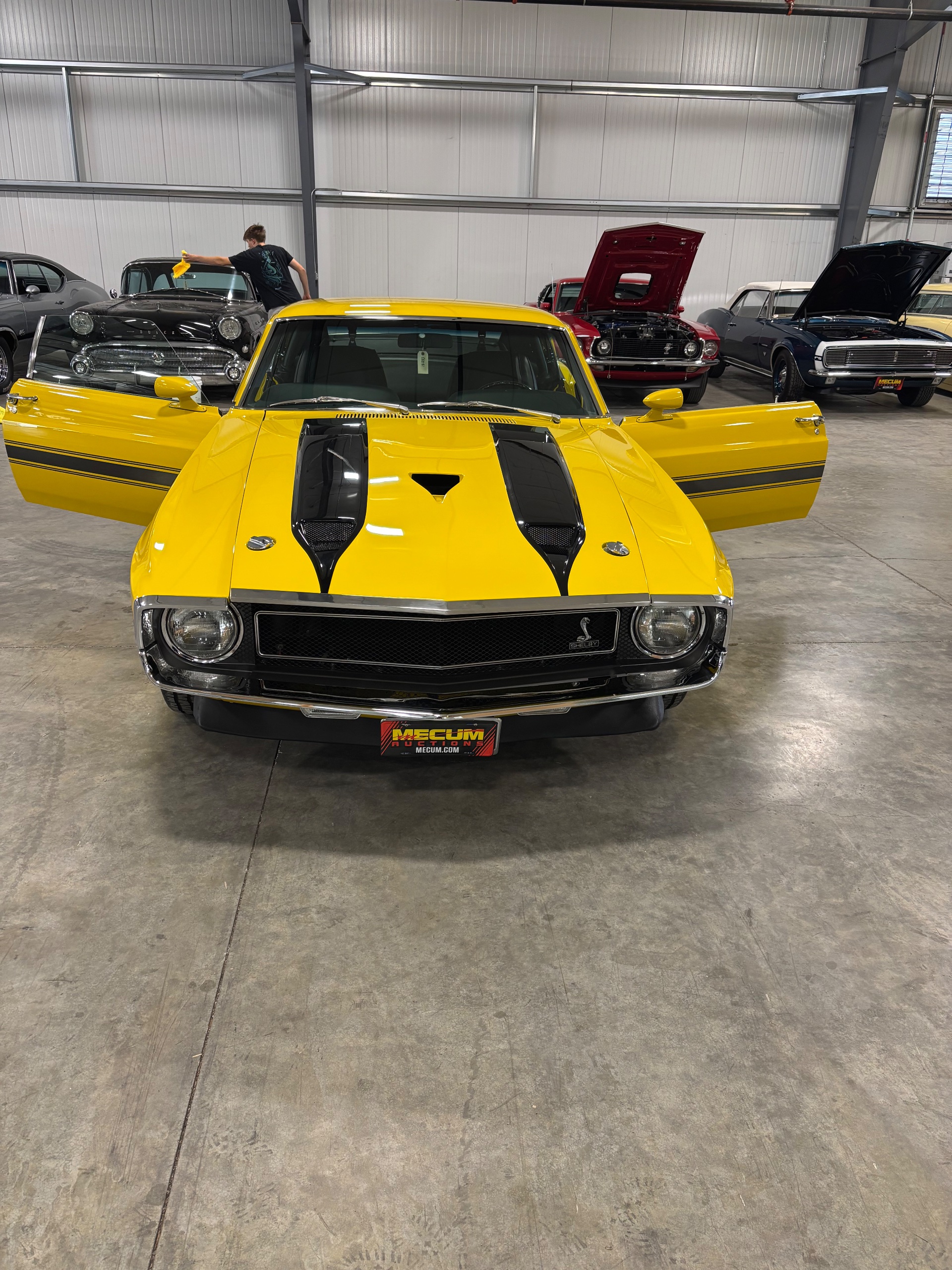 1970 Ford Mustang GT 500 Fastback thumbnail 2