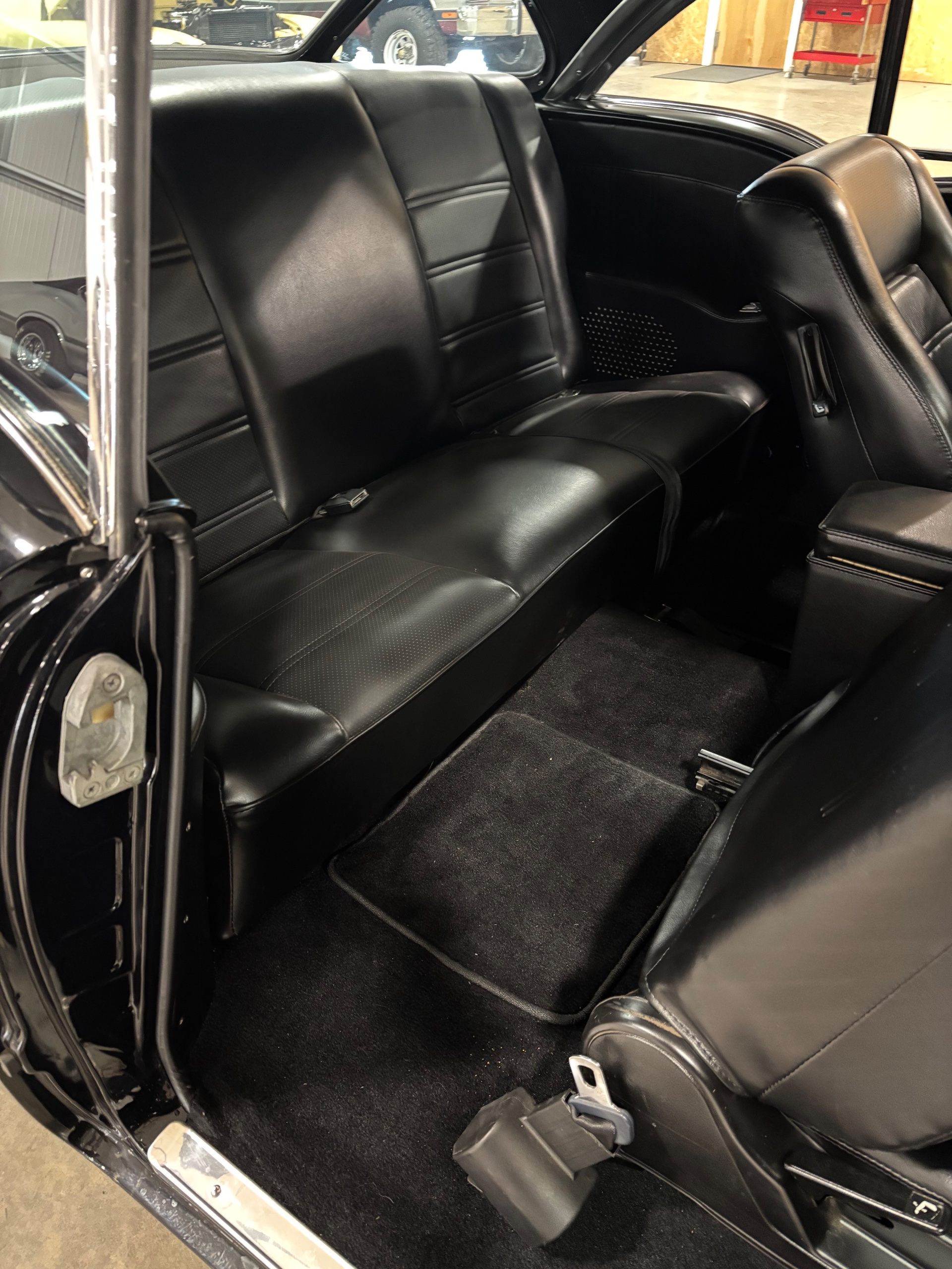 1957 Buick Century thumbnail 12