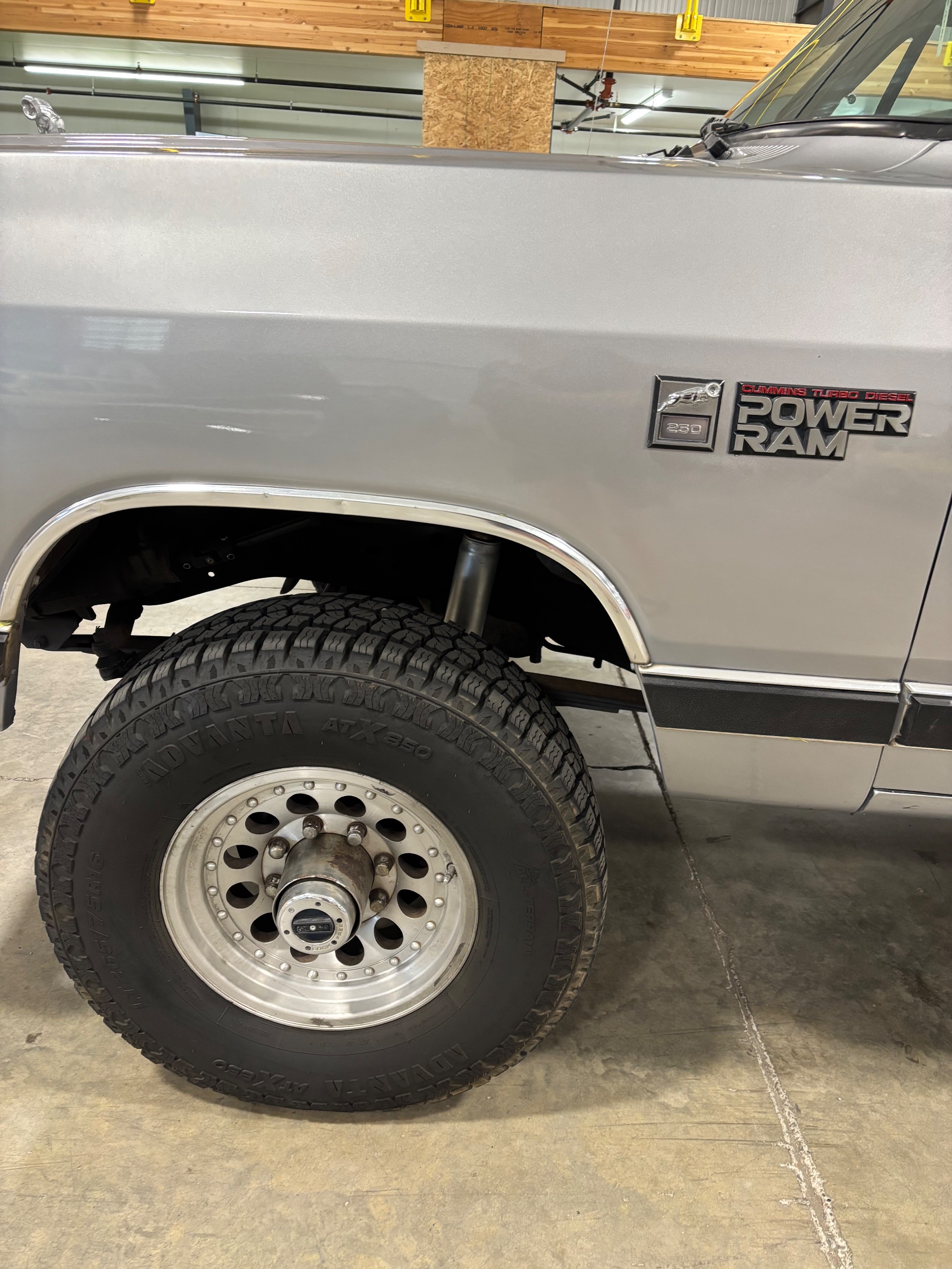 1990 Dodge Power Ram 250 thumbnail 8