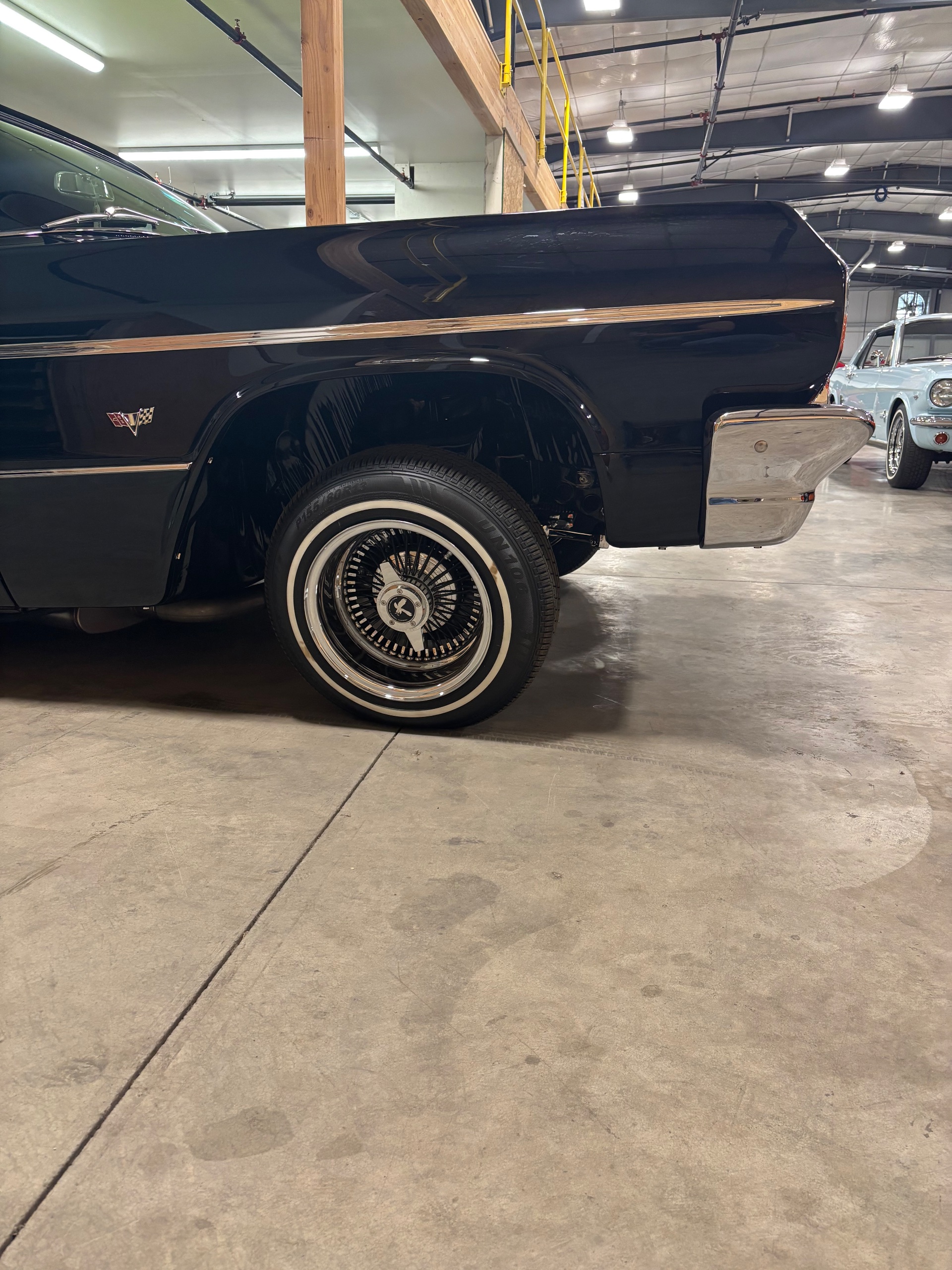 1964 Chevrolet Impala thumbnail 12