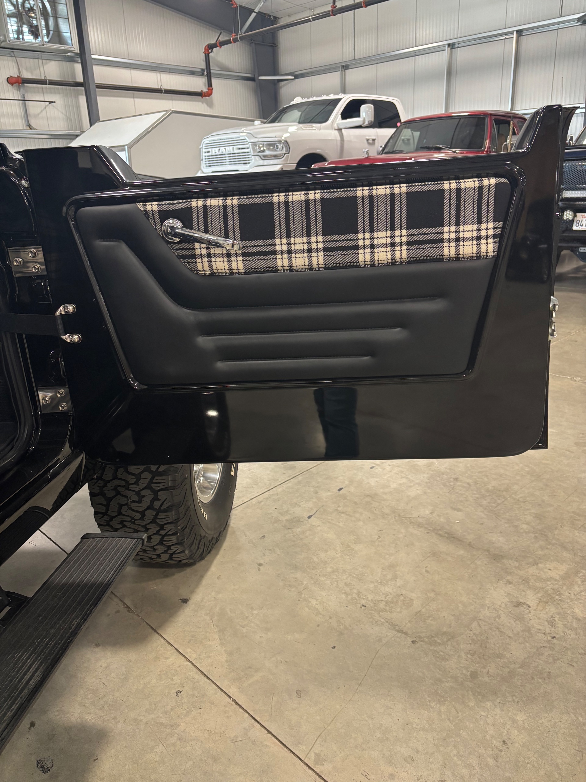 1968 Ford Bronco thumbnail 11