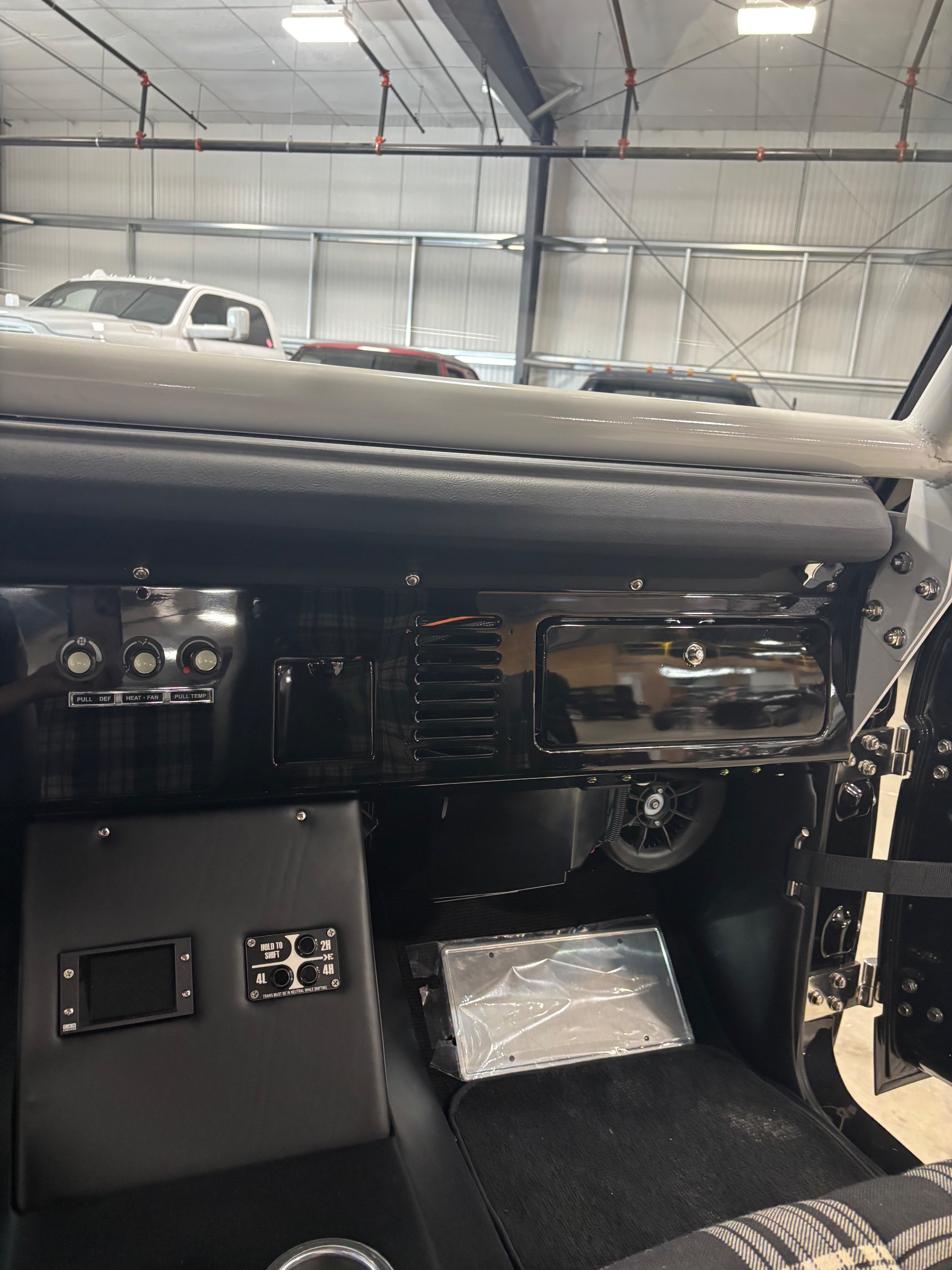 1968 Ford Bronco thumbnail 13