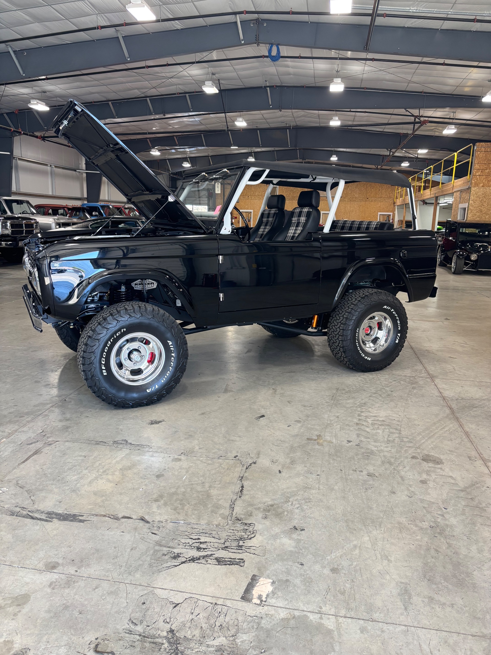 1968 Ford Bronco thumbnail 29