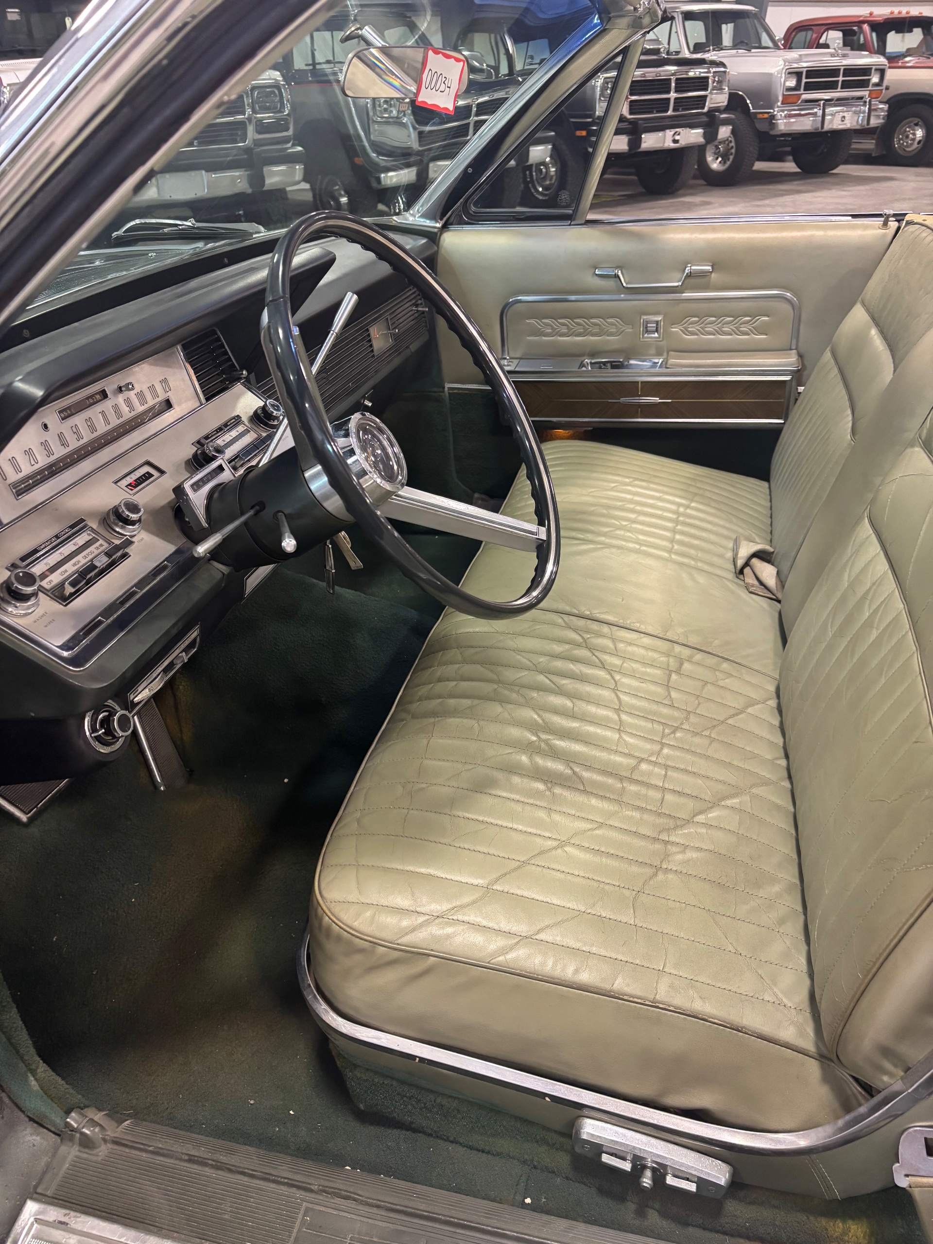 1966 Lincoln  Continental Convertible  thumbnail 5